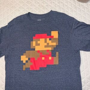 Super Mario bros t-shirt. Blue.